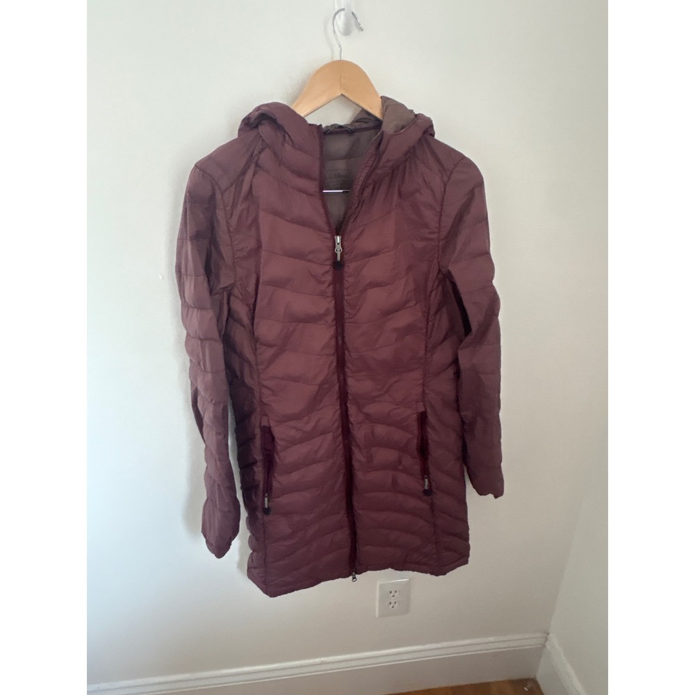 LL Bean Ultralight 850 Down Hooded Coat‎ Womens Small Regular Plum Puffer Jacket